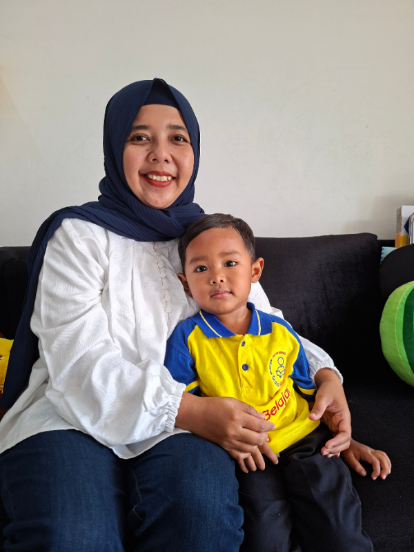 Bunda Umar Wali Murid Graha Belajar Cabang Batavia
